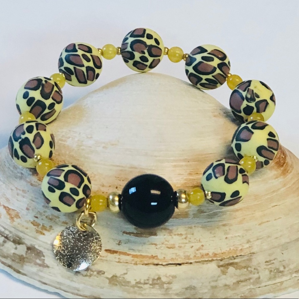 Polymer beads bracelet